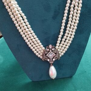 Elegant Art Deco Style Faux Pearl Necklace with Silver/Crystal Accents
